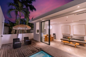 Secluded 1BR Pool Villa with Ricefield View in Berawa, 5mins Ride to Beach